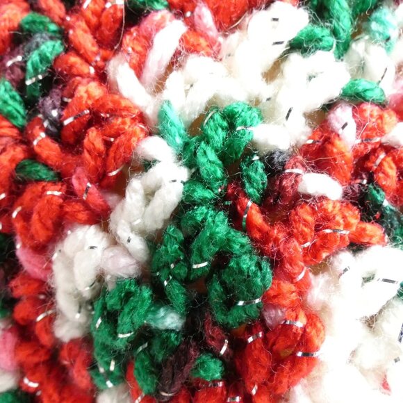 Christmas Baggy Beanie OS Red Green Slouch Hat Handmade Crochet Hand Knit NWT - Picture 2 of 9